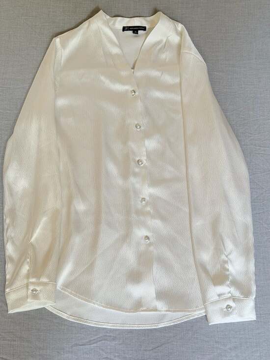 Adrianna Papell Tops - Adrianna Papell Ivory Satin Long Sleeve Button-Up Blouse